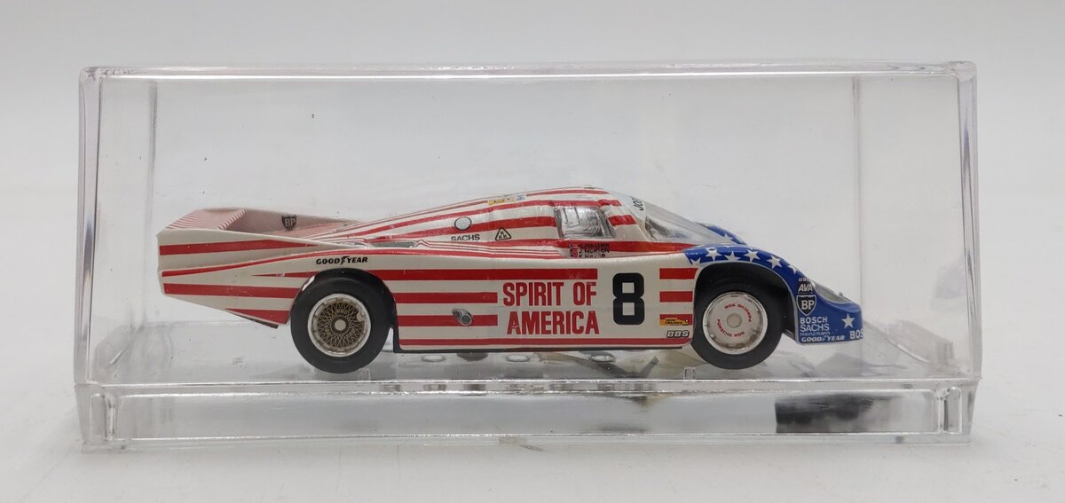 Vitesse SM 40 1:43 Scale Porsche 958  