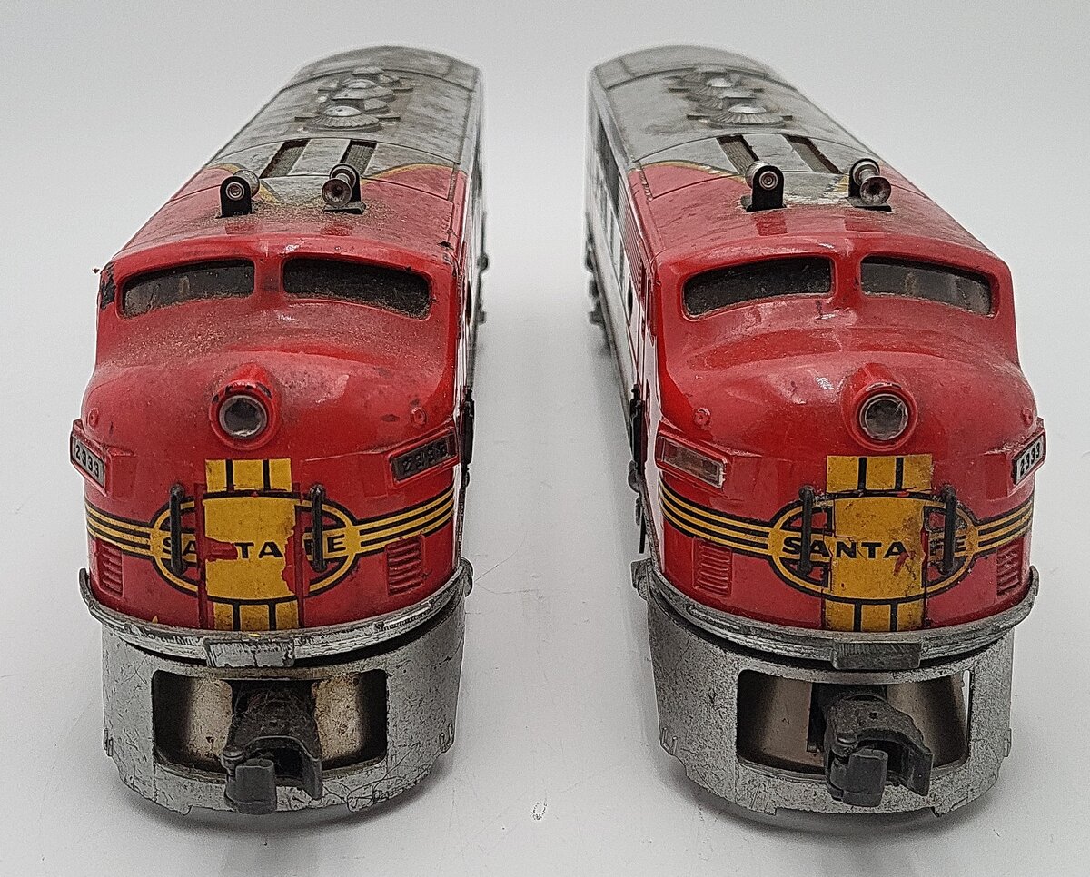 Lionel 2333 Vintage O Santa Fe F3 AA Diesel Set VG