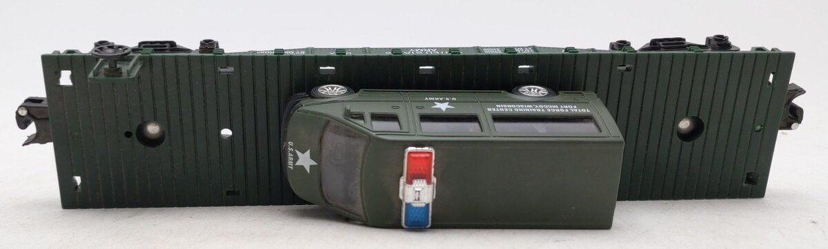 Menards 279-3449 O Gauge Army Flatcar with Military Van EX/Box