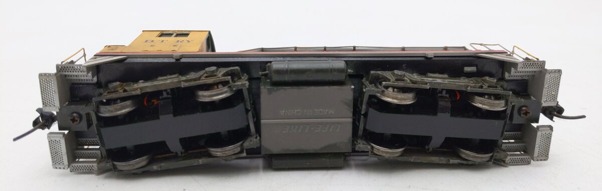 Life Like  HO Scale Weathered BTRV Diesel Locomotive #1846