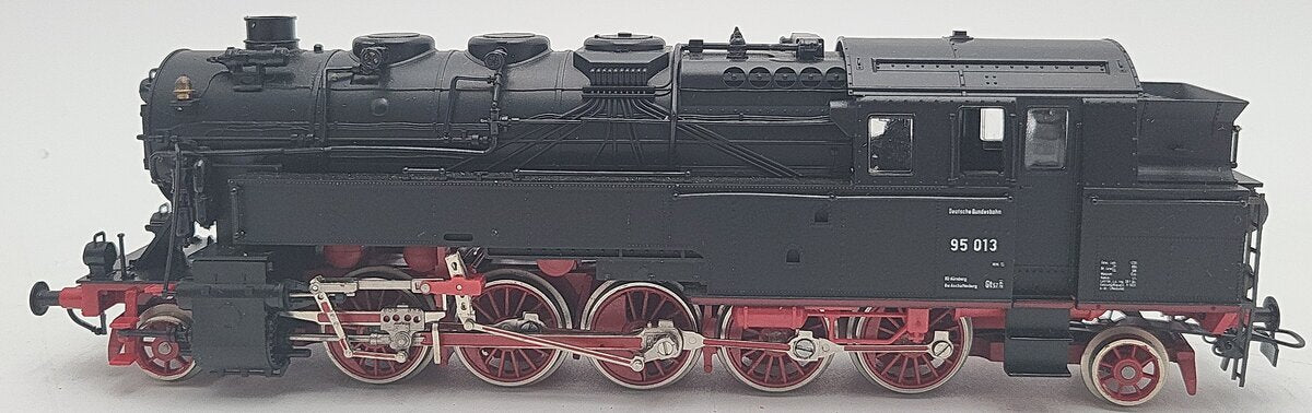 Liliput 9500 HO Scale German Railway Tank Steam Locomotive #95013 EX/Box