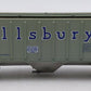 Walthers  HO Scale 39' Pillsbury 3 Bay Covered Hopper Weathered