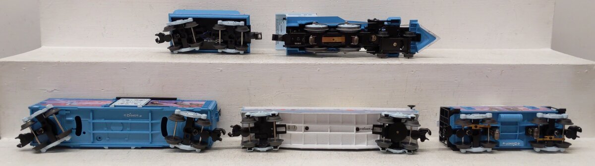 Lionel 2023040 O Gauge Disney Frozen 2 LionChief Steam Train Set with Bluetooth EX/Box