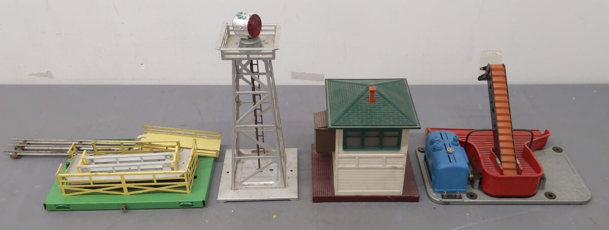 Lionel O Vintage Accessories: 445, 397, 394, 3656 [4] EX