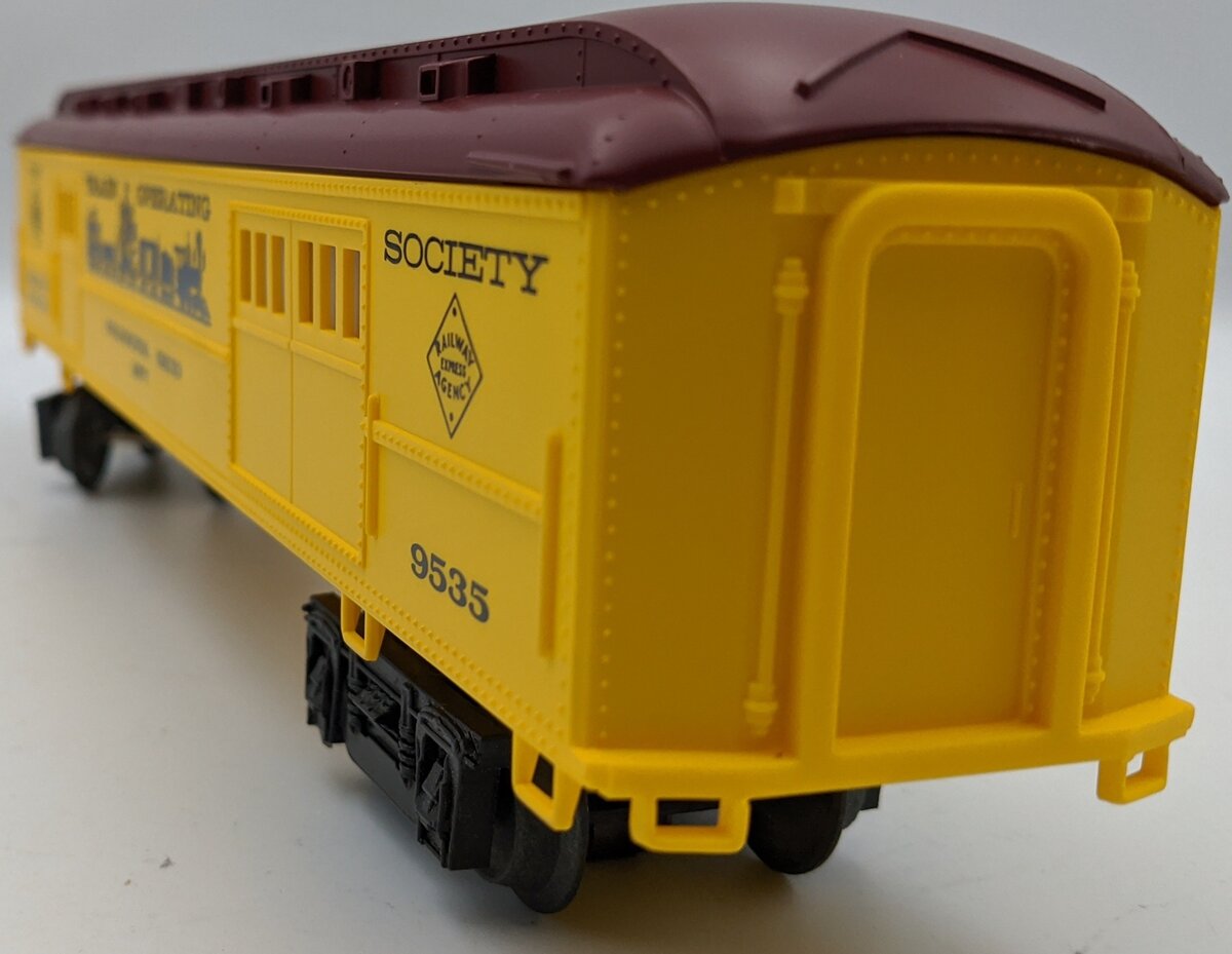 Lionel 6-9535 O Gauge TTOS Baggage Car #1977 NIB