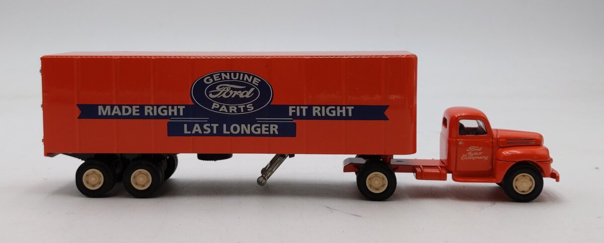 AHL L55402 1:64 Genuine Ford PartsTractor W/Trailer NIB