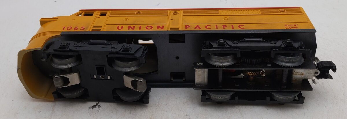 Lionel 1065 Vintage O Union Pacific Alco A Powered Diesel Locomotive VG