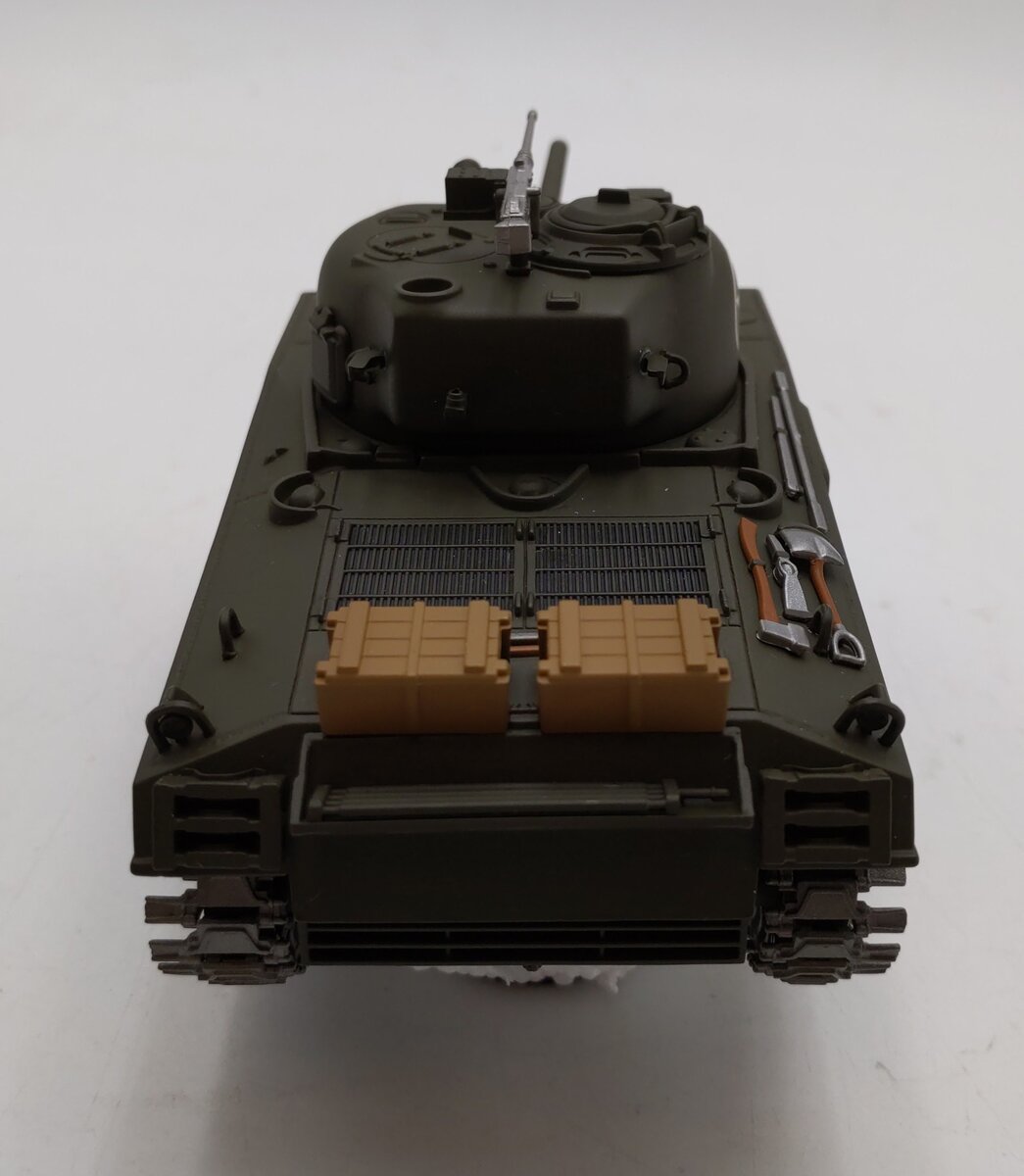 Minichamps 1:35 scale Sherman M4A3 US Military Tank NIB