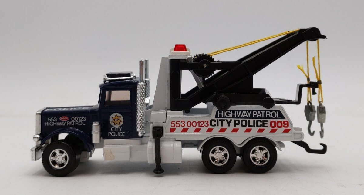 Matchbox Superkings k-121 1:43 Scale Peterbilt Wreck Truck LN/Box