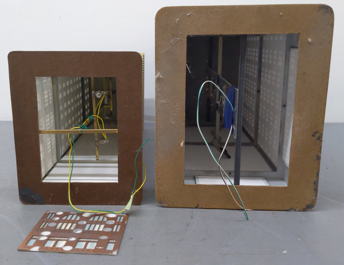 O Gauge Assorted Tall Buildings [2] VG