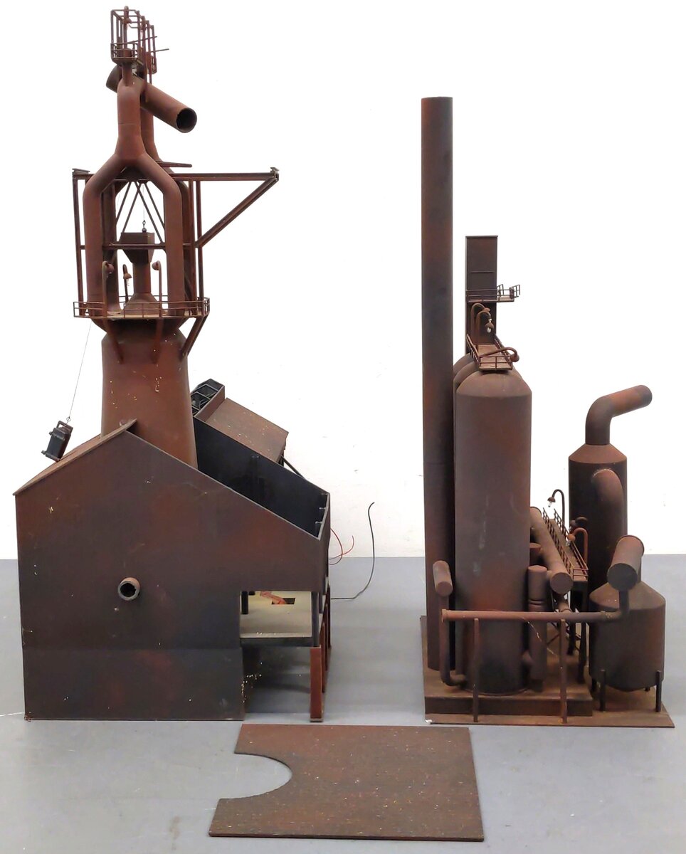 Walthers 933-3054 HO Scale Blast Furnace Structure Building Kit - Assembled VG