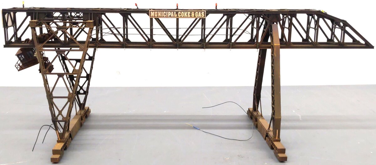 Walthers 933-2906 HO Cornerstone Series Bridge Crane Building Kit - Assembled