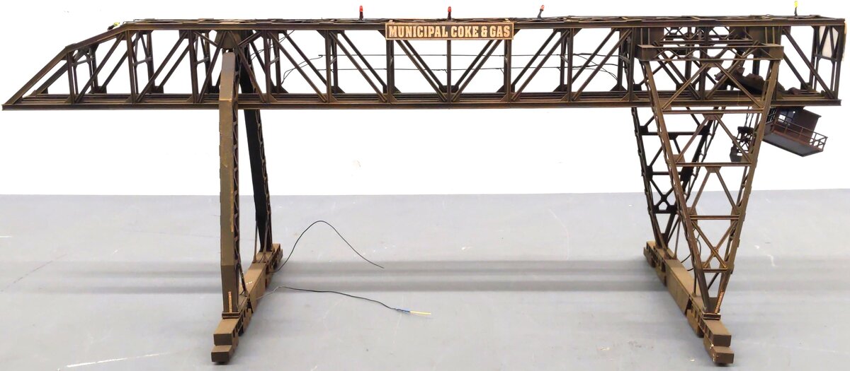 Walthers 933-2906 HO Cornerstone Series Bridge Crane Building Kit - Assembled