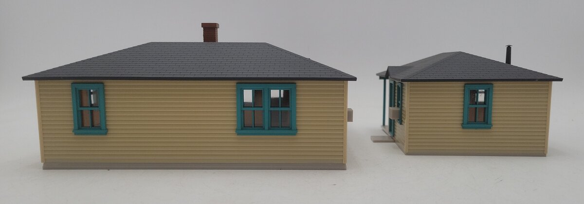 Walthers 933-2715 O/O-27 Scale Built-Up Route 66 Motel LN/Box