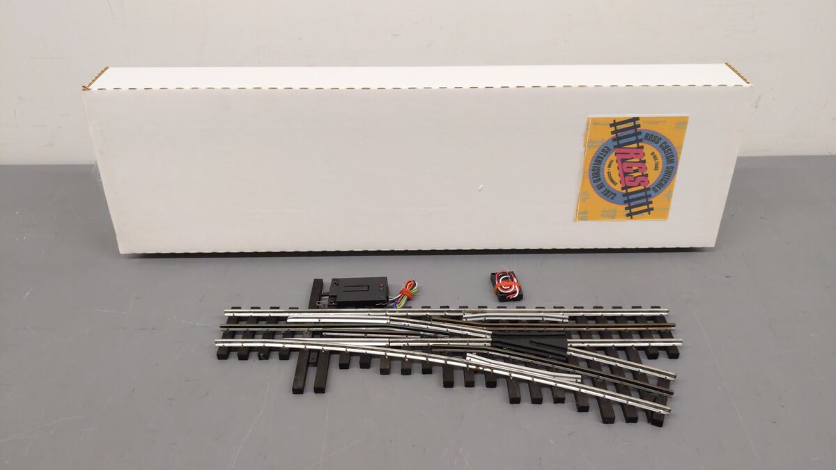 Ross 125M25 O O72 Right Hand with DZ-2500 Remote Switch Turnout VG/Box