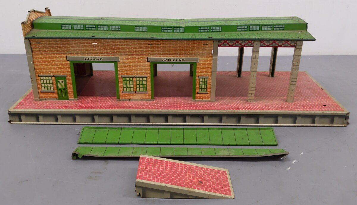 Marx 5424 Vintage O Tinplate Freight Terminal