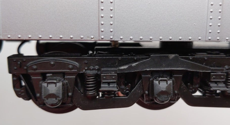 MTH 20-61063 O Gauge Nickel Plate Road 70' Madison Passenger Diner Car #127 EX/Box