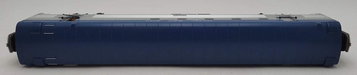 MTH 20-64236 O Gauge Nickel Plate Road 70' Streamlined RPO Passenger Car #363 LN/Box
