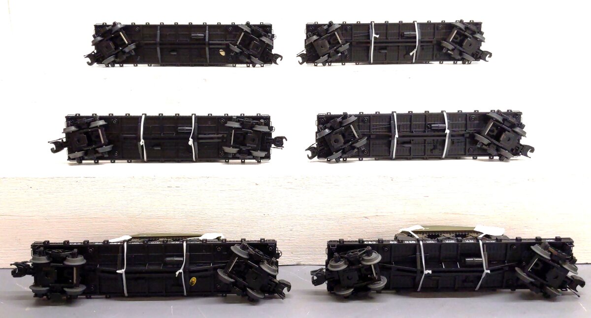 MTH 20-90546 O Gauge C&O 50-Ton 41' Wood Flat Car w/ Sherman Tank 6-Car Set EX/Box