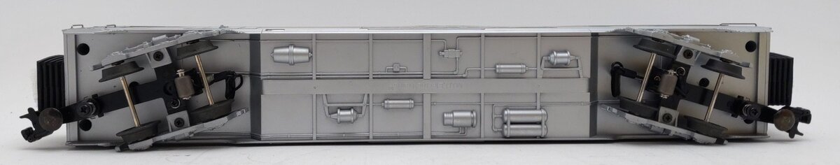 MTH 30-67311 O Gauge C&O 60' Streamlined Vista Dome Car LN/Box