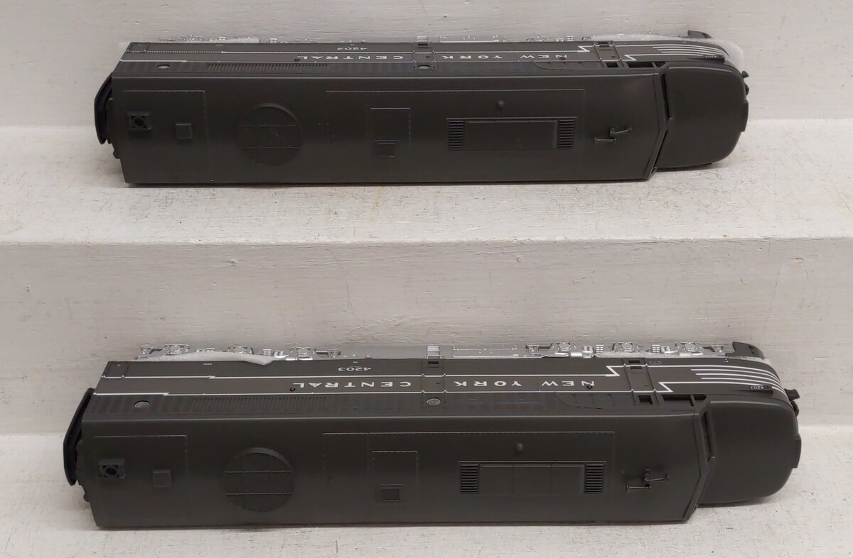 MTH 30-21077-1 O Scale New York Central Locomotive Set w/PS3 LN/Box