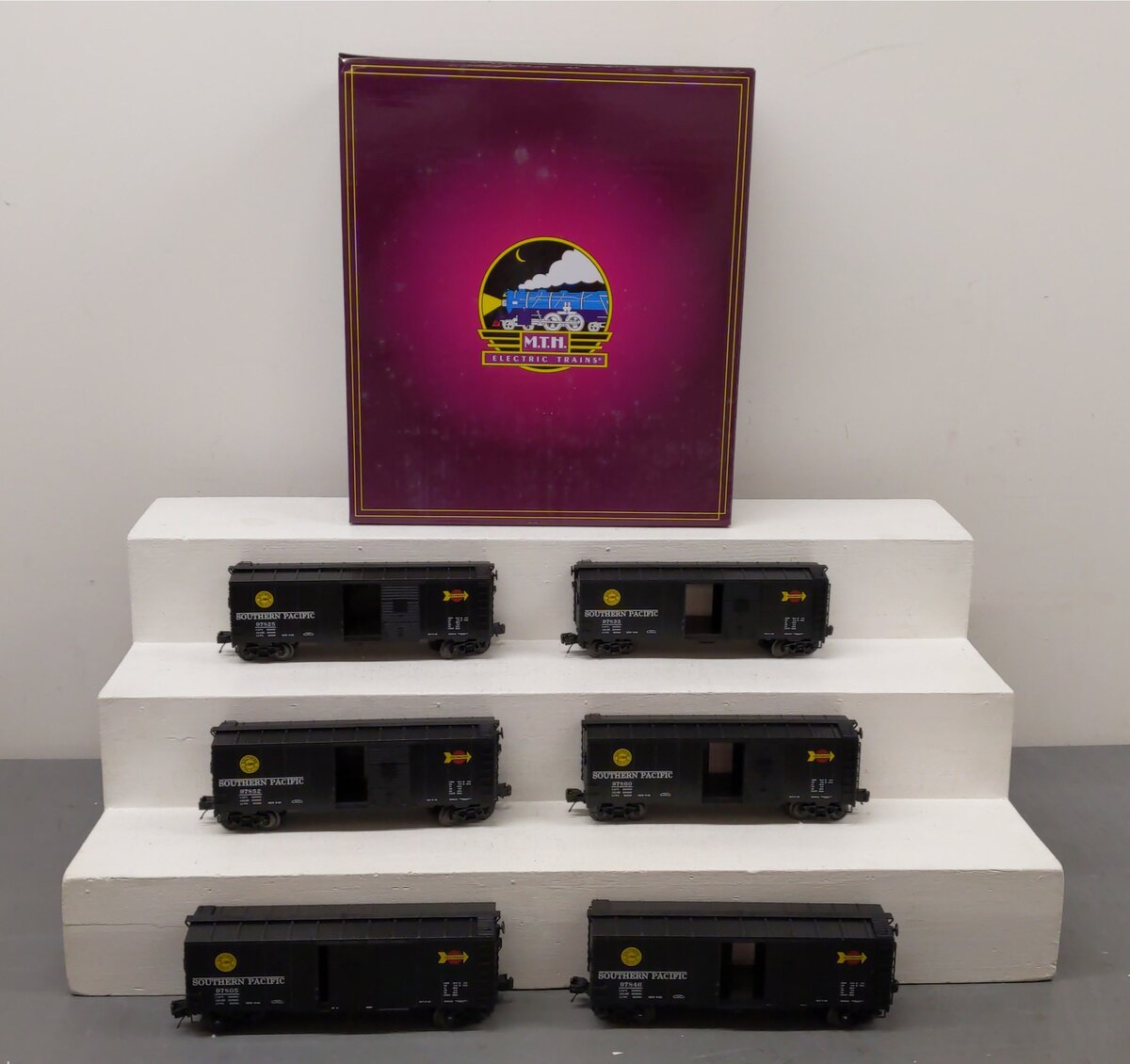 MTH 20-90732 Southern Pacific 6-Car 40' AAR Boxcar Set LN/Box