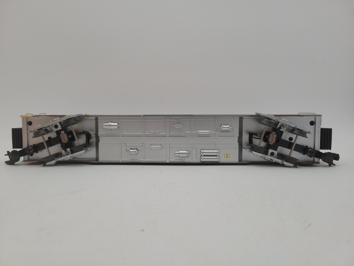 MTH 30-68251 Union Pacific 60' Streamlined Full-Length Vista Dome Car EX/Box