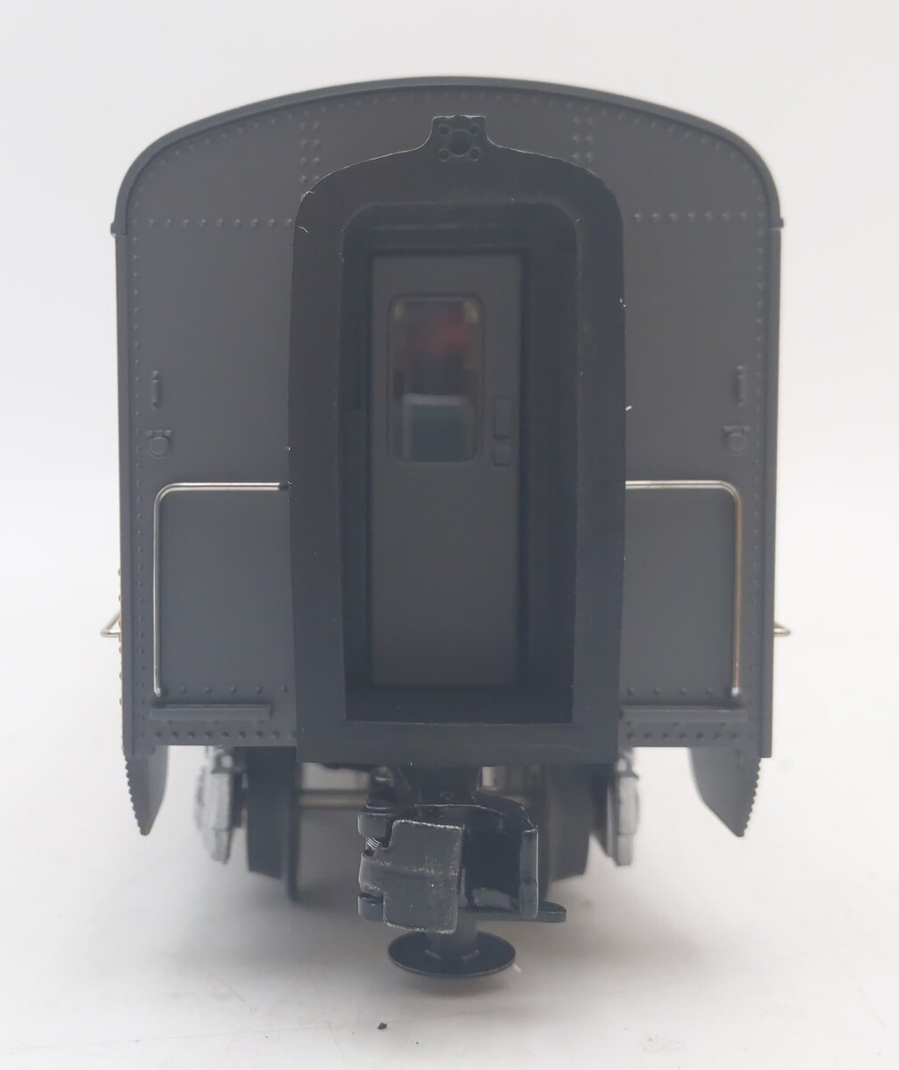 MTH 30-68250 O Gauge Union Pacific 60' Streamlined Coach Car EX/Box