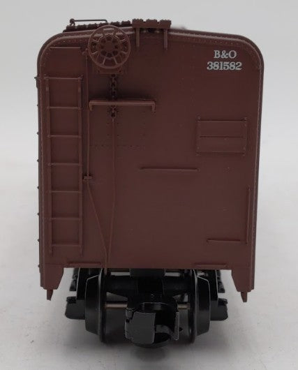 Weaver G23001 O Gauge B&O Wagontop Boxcar #381582 with Flat Panel Doors (3Rail) EX/Box