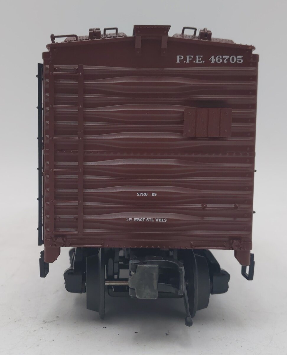 MTH 20-94081 O Gauge Pacific Fruit Express Steel-Sided Refrigerator Car #46705 LN/Box