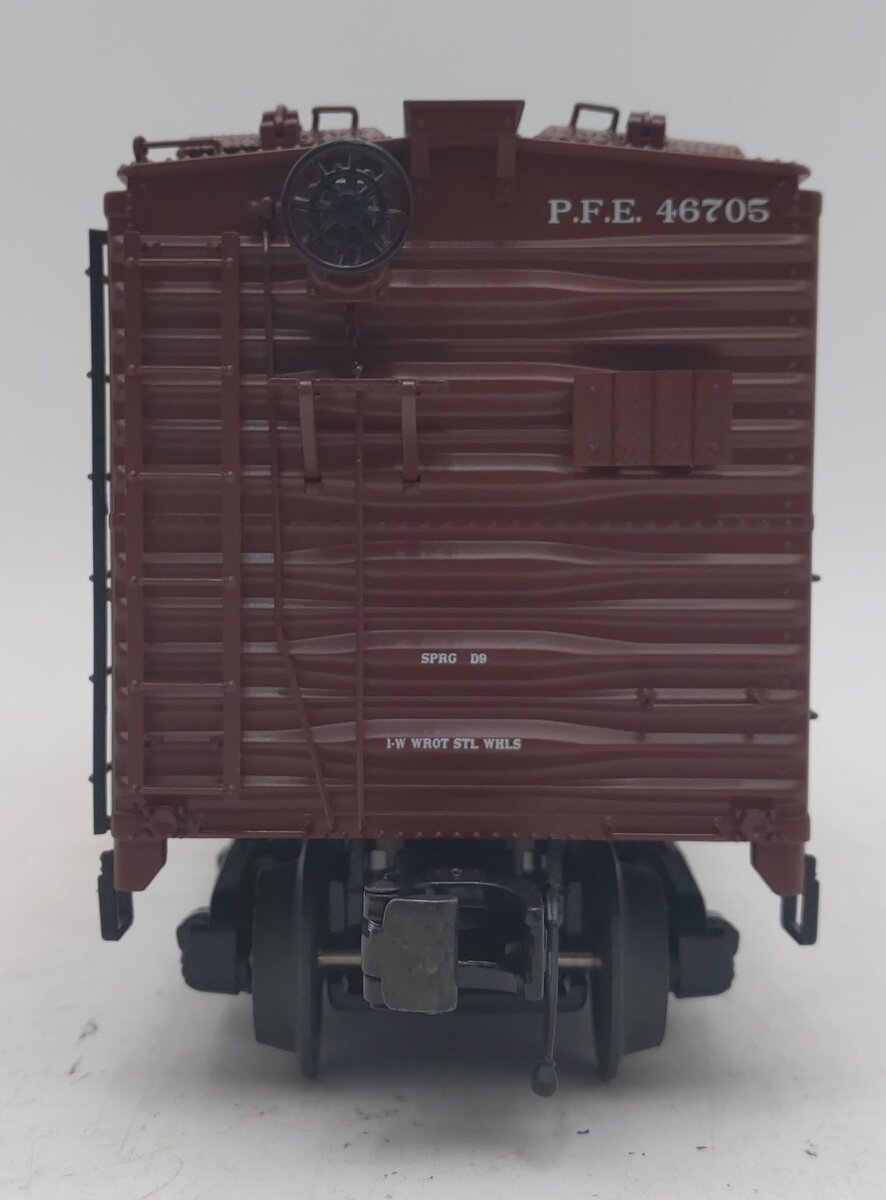 MTH 20-94081 O Gauge Pacific Fruit Express Steel-Sided Refrigerator Car #46705 LN/Box