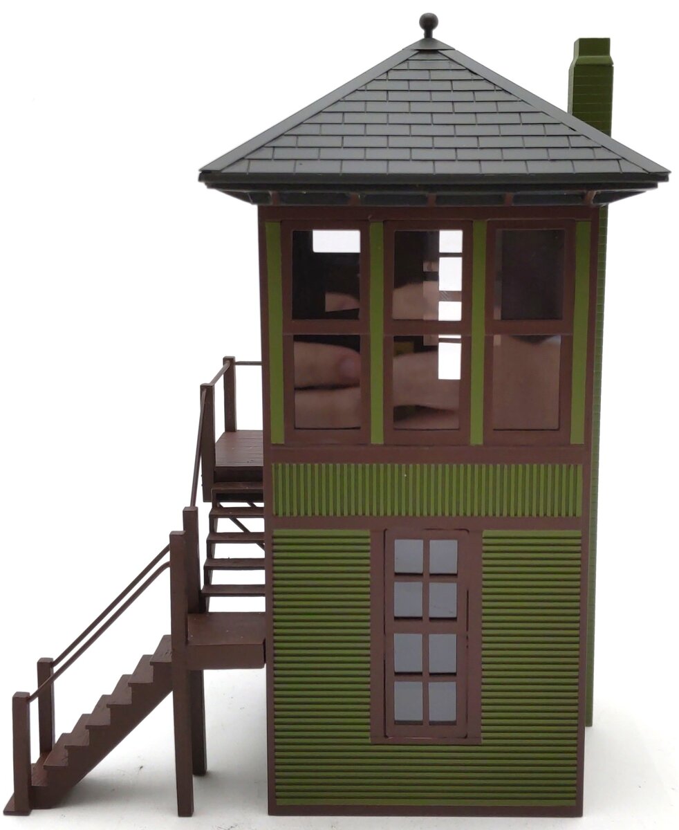 Weaver G1953A HO Interlocking Tower Green W/ Dark Brown Trim Assembled LN/Box