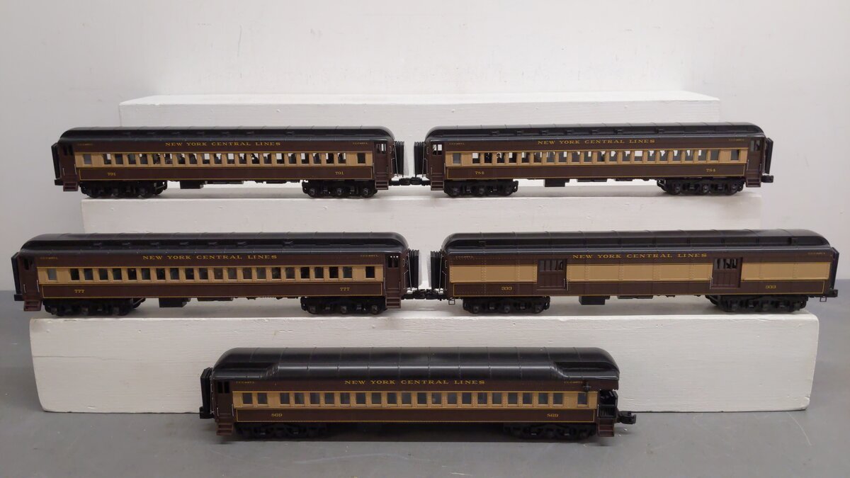 MTH 20-4096 O New York Central Premier 70' Madison Passenger Set (Set of 5)