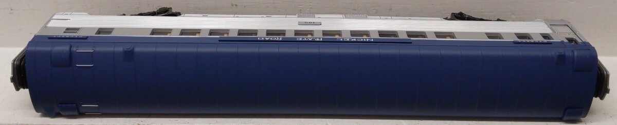 MTH 20-61059 O Gauge Nickel Plate 70' Streamlined Coach Car #103 EX/Box