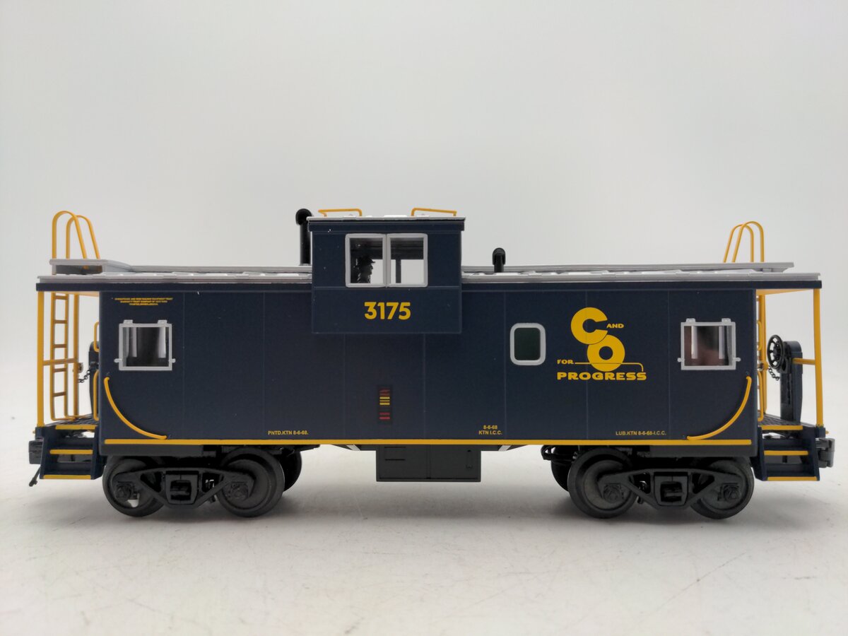 MTH 20-91299 Chesapeake & Ohio Extended Vision Caboose EX/Box