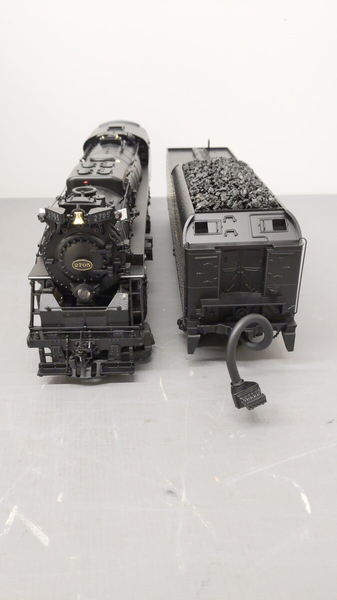 MTH 20-3186-1 C&O 2-8-4 Kanawha Steam Locomotive & Tender #2705 with PS-2 EX/Box