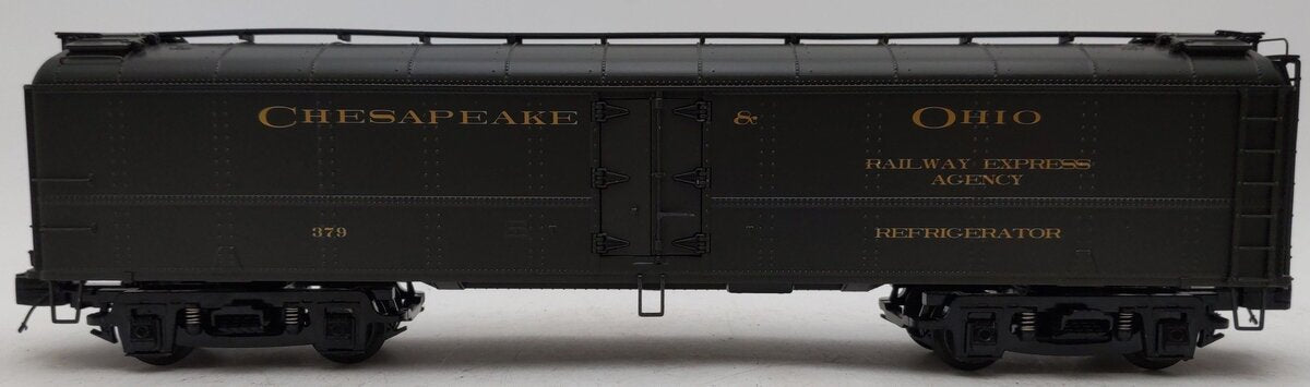MTH 20-94137 O Gauge Chesapeake & Ohio R50B Express Reefer #379 EX/Box