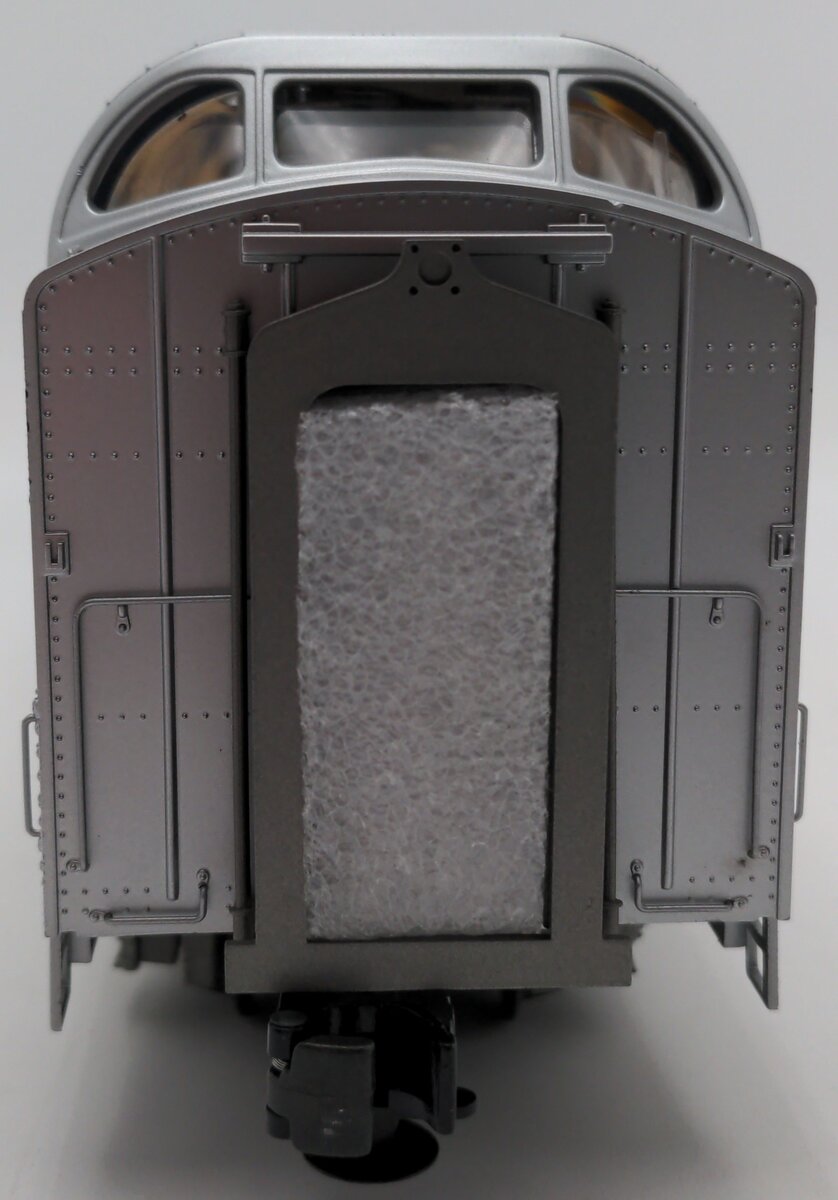 MTH 20-67125 Chesapeake & Ohio 70' ABS Full Length Vista Dome Passenger Car EX/Box