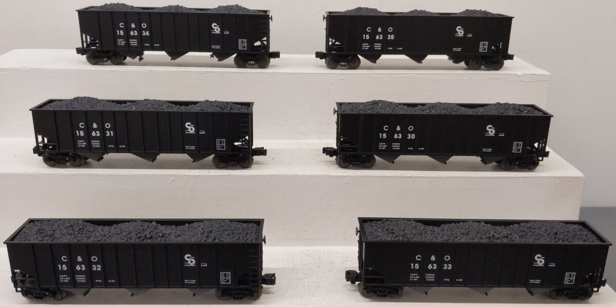 Lionel 6-21792 O Gauge Chesapeake & Ohio 3-Bay Coal Hoppers (Set of 6) EX/Box