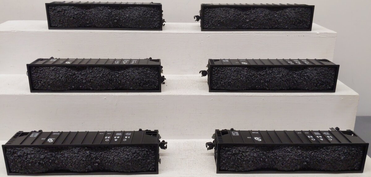 Lionel 6-21792 O Gauge Chesapeake & Ohio 3-Bay Coal Hoppers (Set of 6) EX/Box