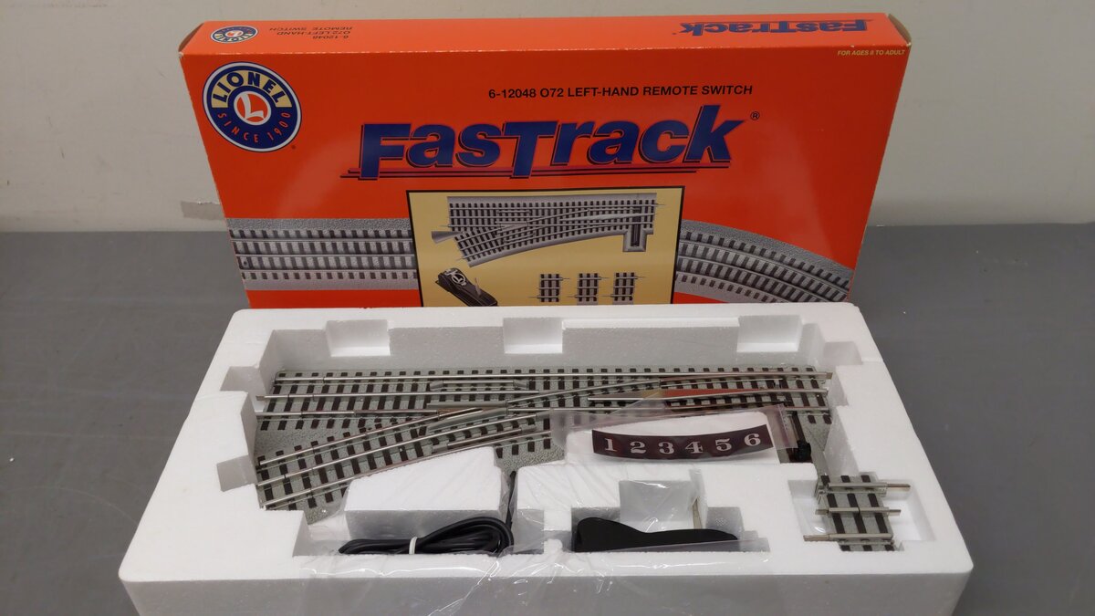 Lionel 6-12048 O72 Left Hand Remote-Control FasTrack Switch Turnout EX/Box