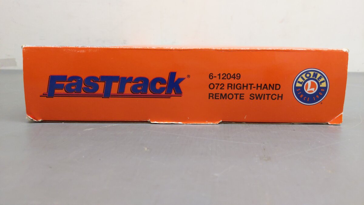 Lionel 6-12049 O72 Right Hand Remote-Control FasTrack Switch Turnout EX/Box