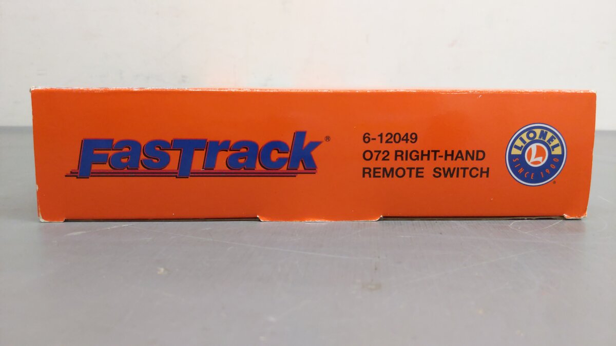 Lionel 6-12049 O72 Right Hand Remote-Control FasTrack Switch Turnout EX/Box