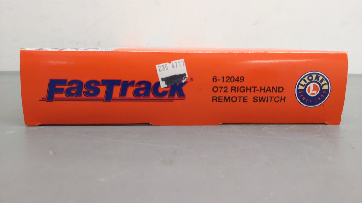 Lionel 6-12049 O72 Right Hand Remote-Control FasTrack Switch Turnout EX/Box