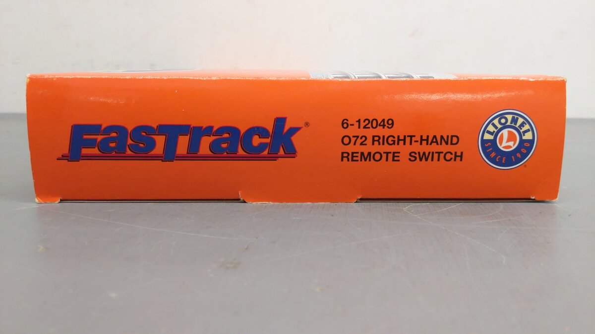 Lionel 6-12049 O72 Right Hand Remote-Control FasTrack Switch Turnout EX/Box