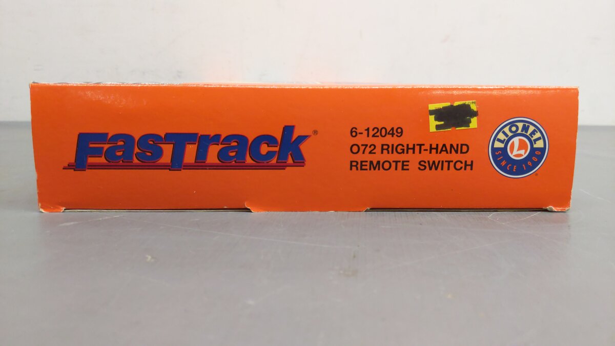 Lionel 6-12049 O72 Right Hand Remote-Control FasTrack Switch Turnout EX/Box