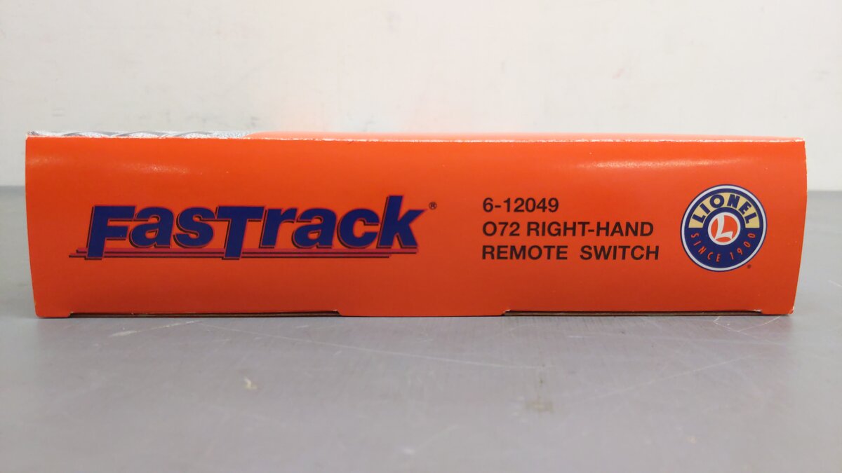 Lionel 6-12049 O72 Right Hand Remote-Control FasTrack Switch Turnout EX/Box