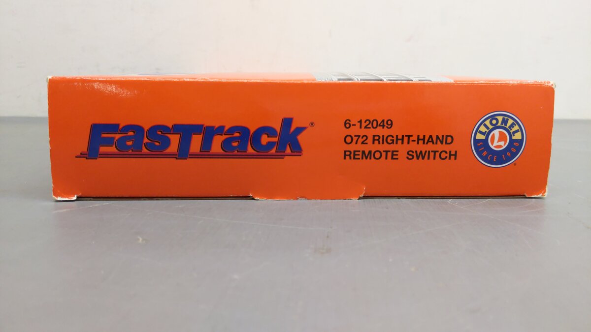 Lionel 6-12049 O72 Right Hand Remote-Control FasTrack Switch Turnout EX/Box