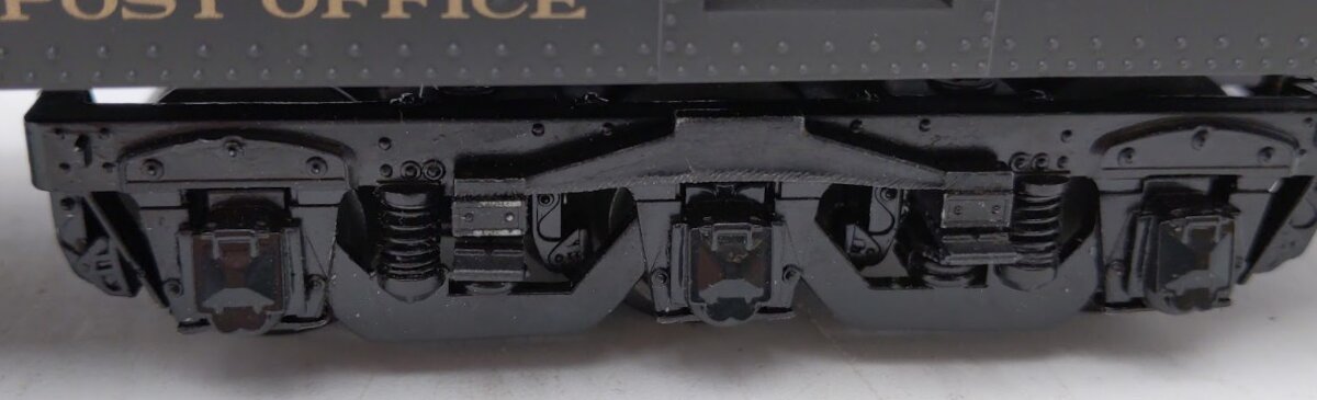 MTH 20-42040 O Gauge Nickel Plate Road 70' Madison Baggage/RPO Car #357 EX/Box