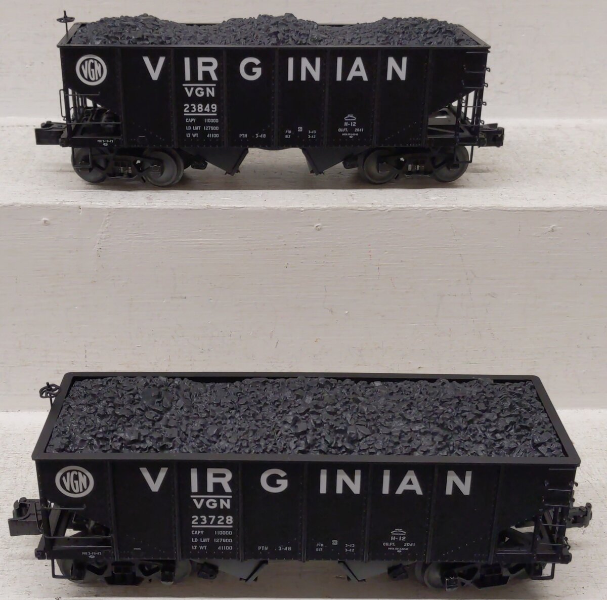 Lionel 2226960 O Virginian 2 Bay Hopper Cars (Set of 2) EX/Box